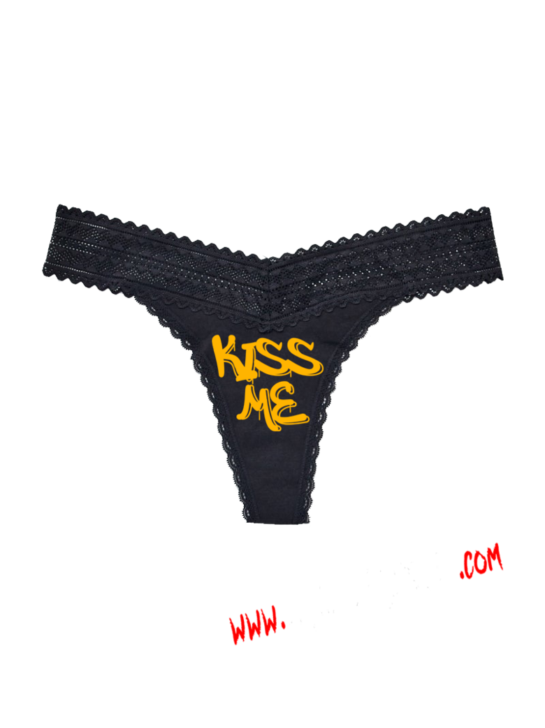 String Kiss Me